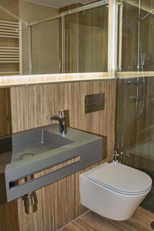 Aparthotel Essenzia De Castilla Aranda de Duero Kültér fotó